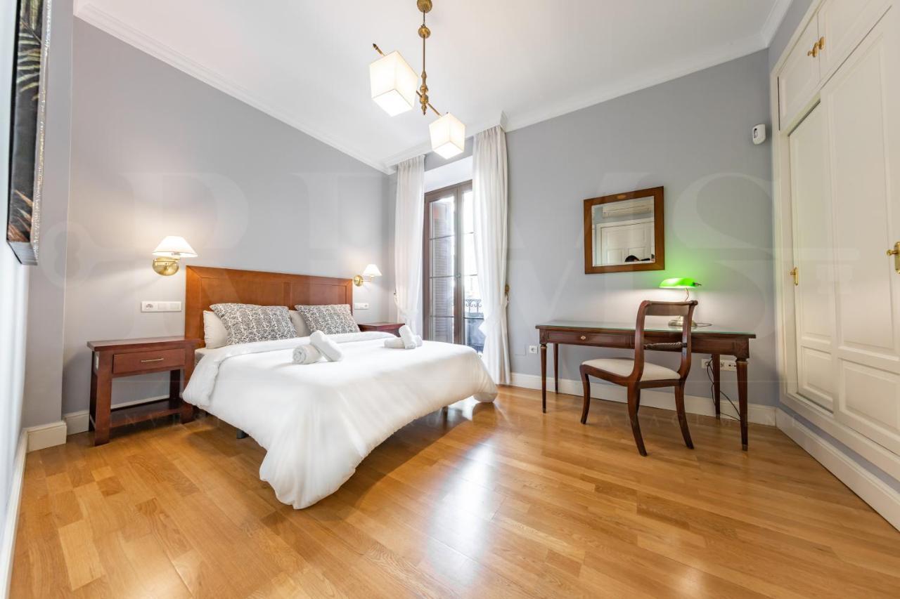 Uncibay Deluxe Apartment มาลากา ภายนอก รูปภาพ