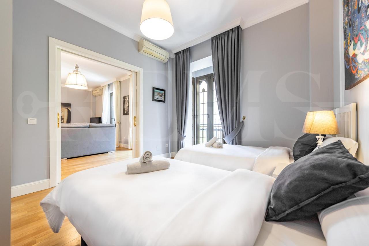 Uncibay Deluxe Apartment มาลากา ภายนอก รูปภาพ